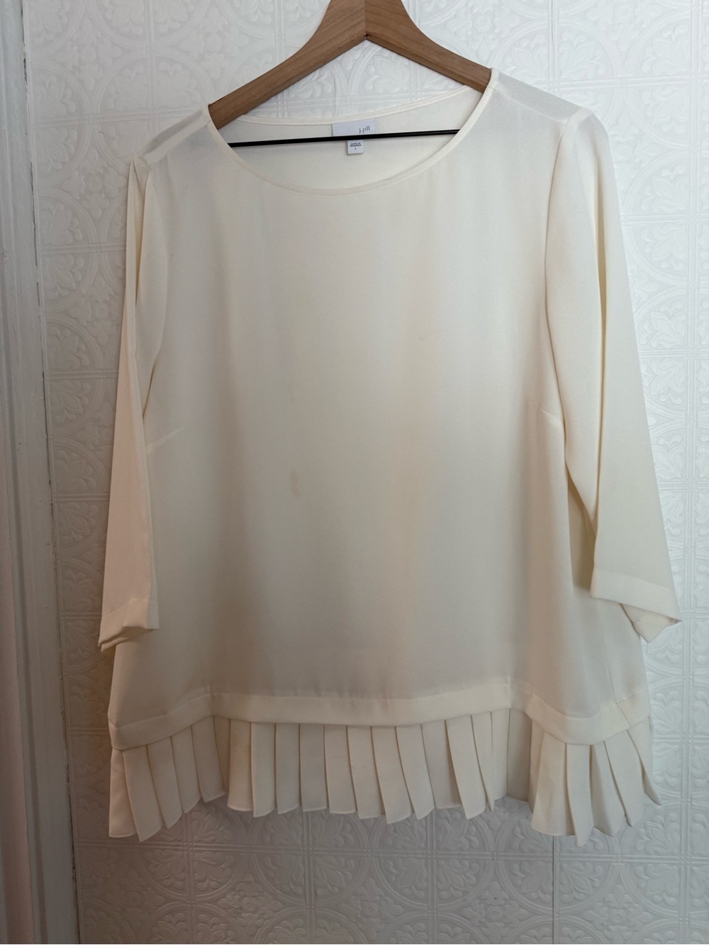 J. Jill Cream Pleated-Hem Round-Neck Blouse
